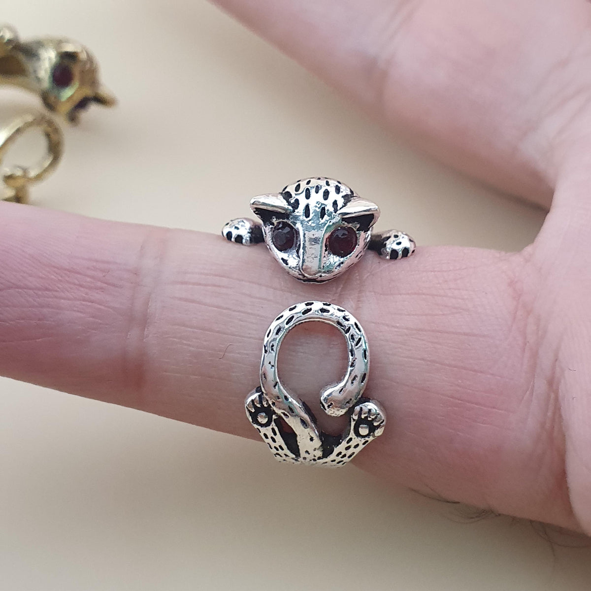 Bague ajustable Panthère / Léopard Gothique Vintage avec Yeux Rouges