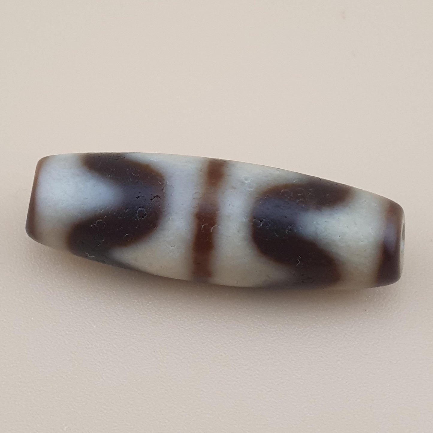 Vintage ZigZag Pattern Himalayan Tibetan Dzi Bead Amulet
