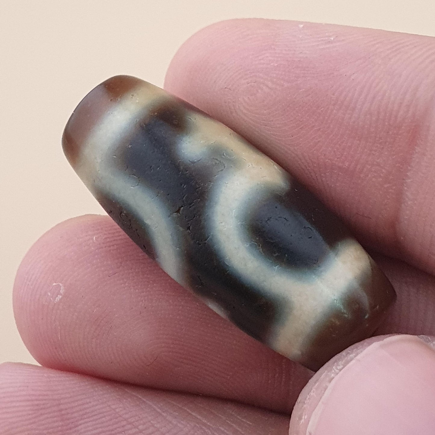 Vintage Treasure Vase Pattern Himalayan Tibetan Agate Dzi Bead Amulet