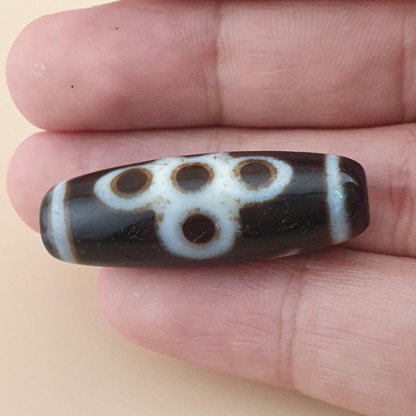 Antique Himalayan Flower Motif Energy Agate Dzi Talisman