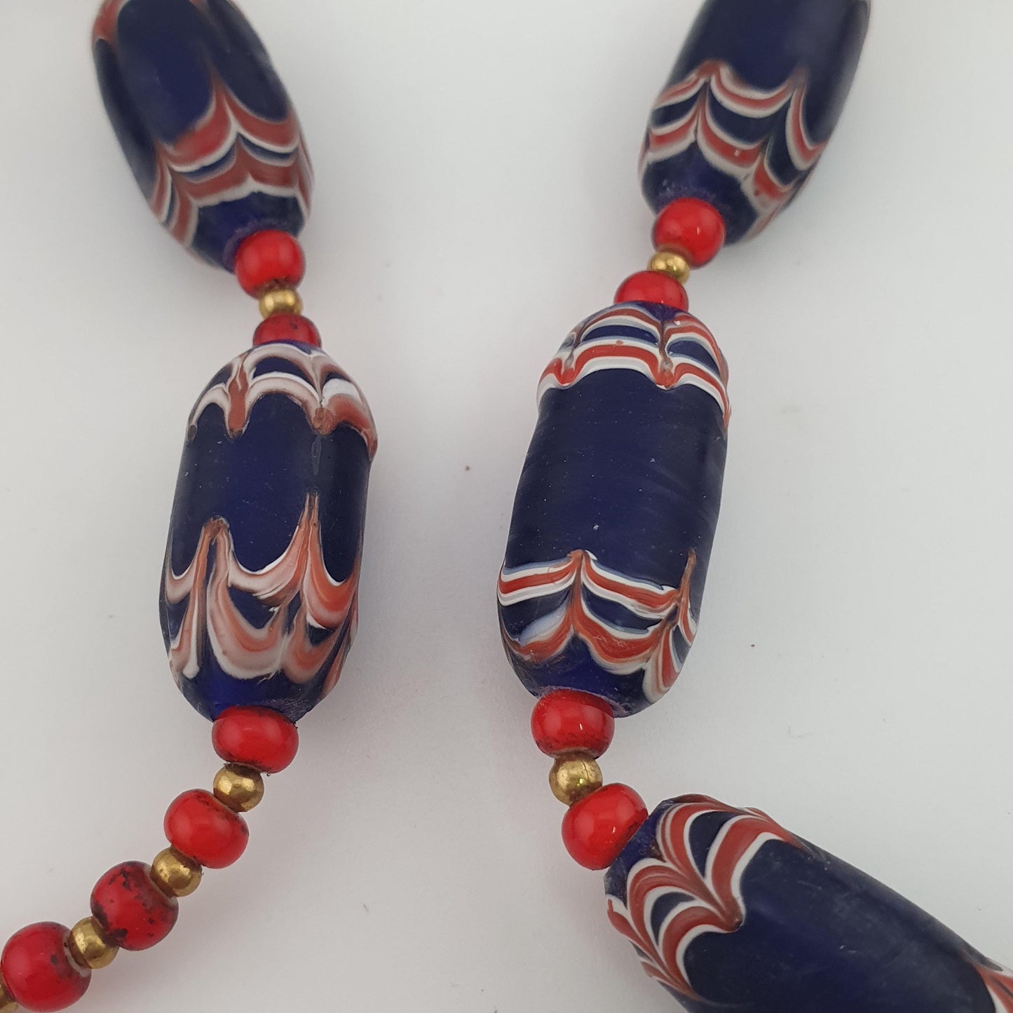 Antique Venetian Style Blue Feather Desgin & Venetian WhiteHeart Glass Beads Necklace