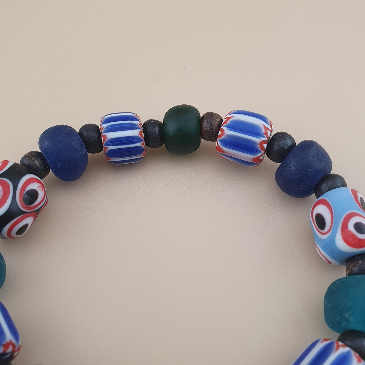 Armband im Vintage-Venezianischen Stil mit Chevron- & gemischten Glasperlen