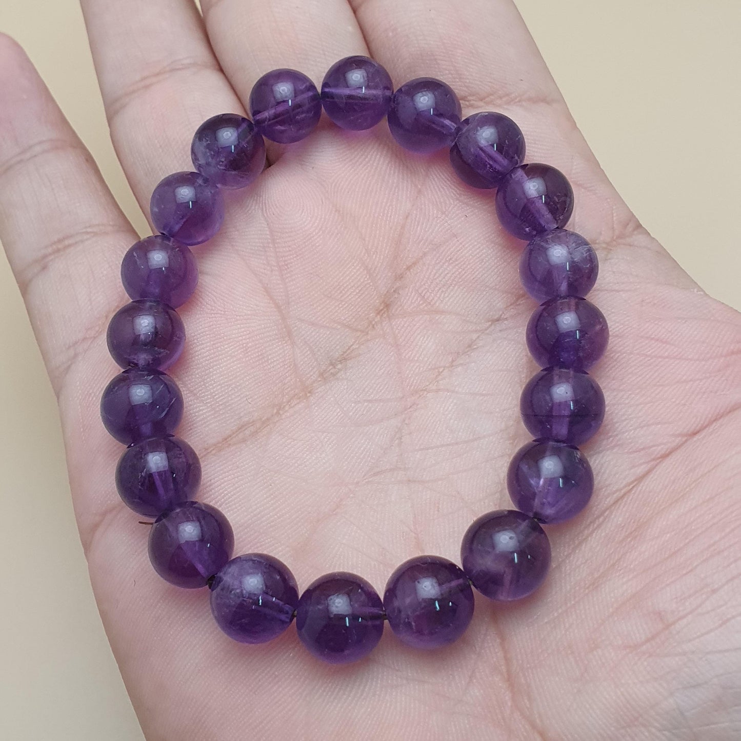 Lila klarer Amethyst Armband mit runden Perlen