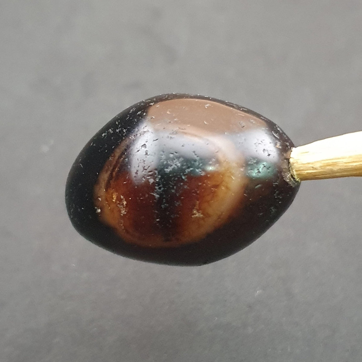 Rare Perle Amulette en Agate Naturelle de Suliemani Vintage