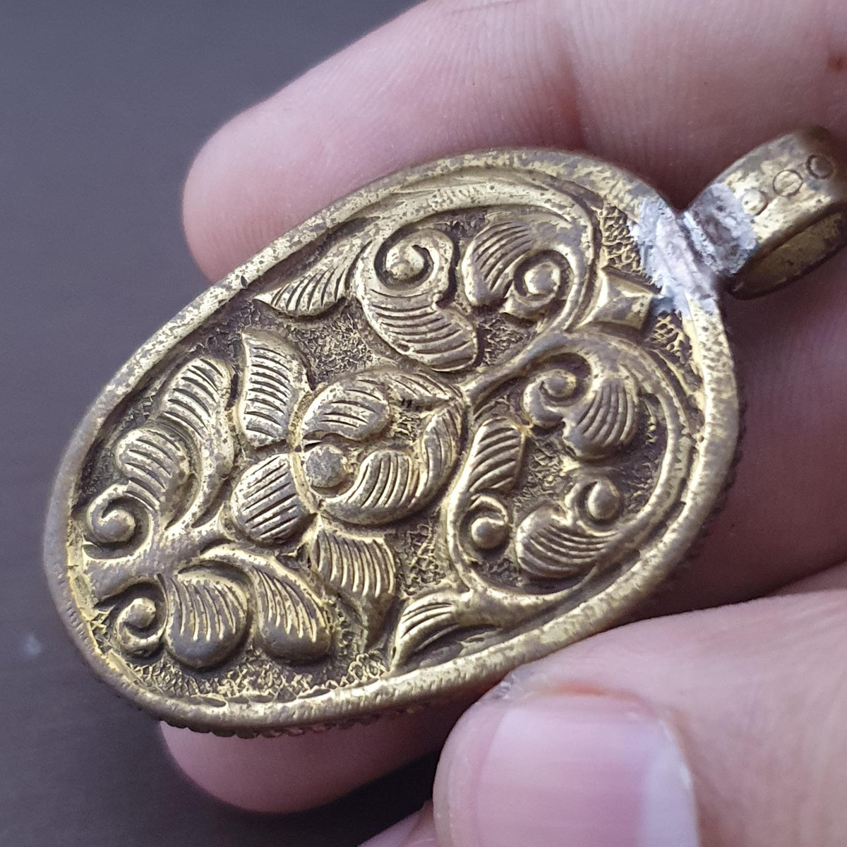 Vintage Gold Plated brass Floral Desgin &carved Skull shape Jade Pendant