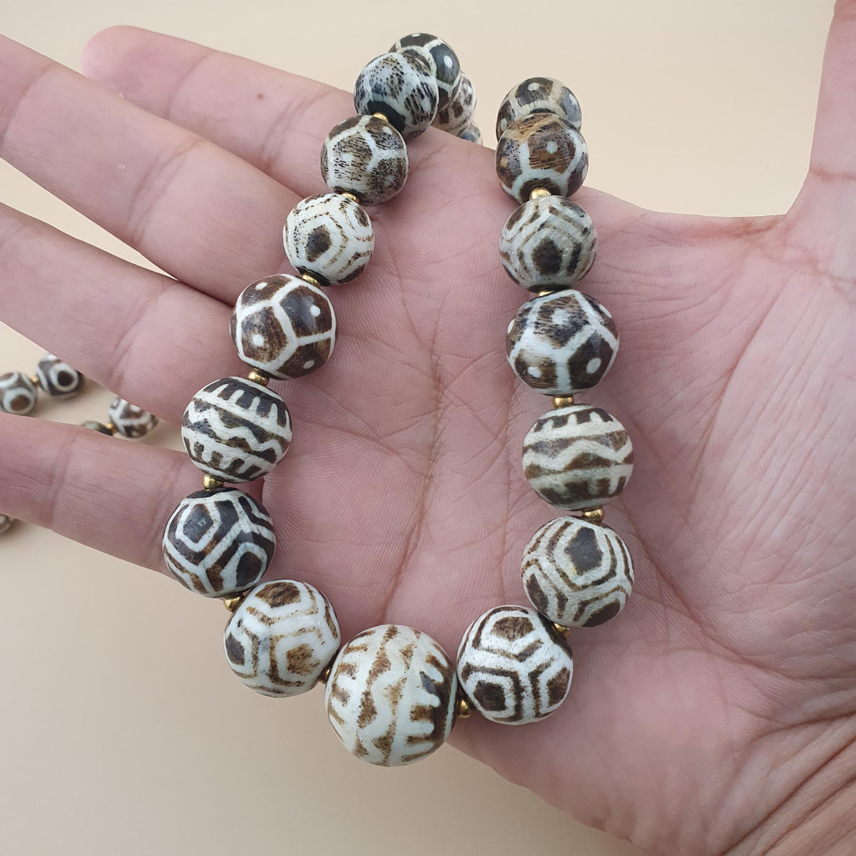 Antique Burmese Pumtek Pyu Petrified Wood Beads Necklace 24 inches 11-19mm Beads Size