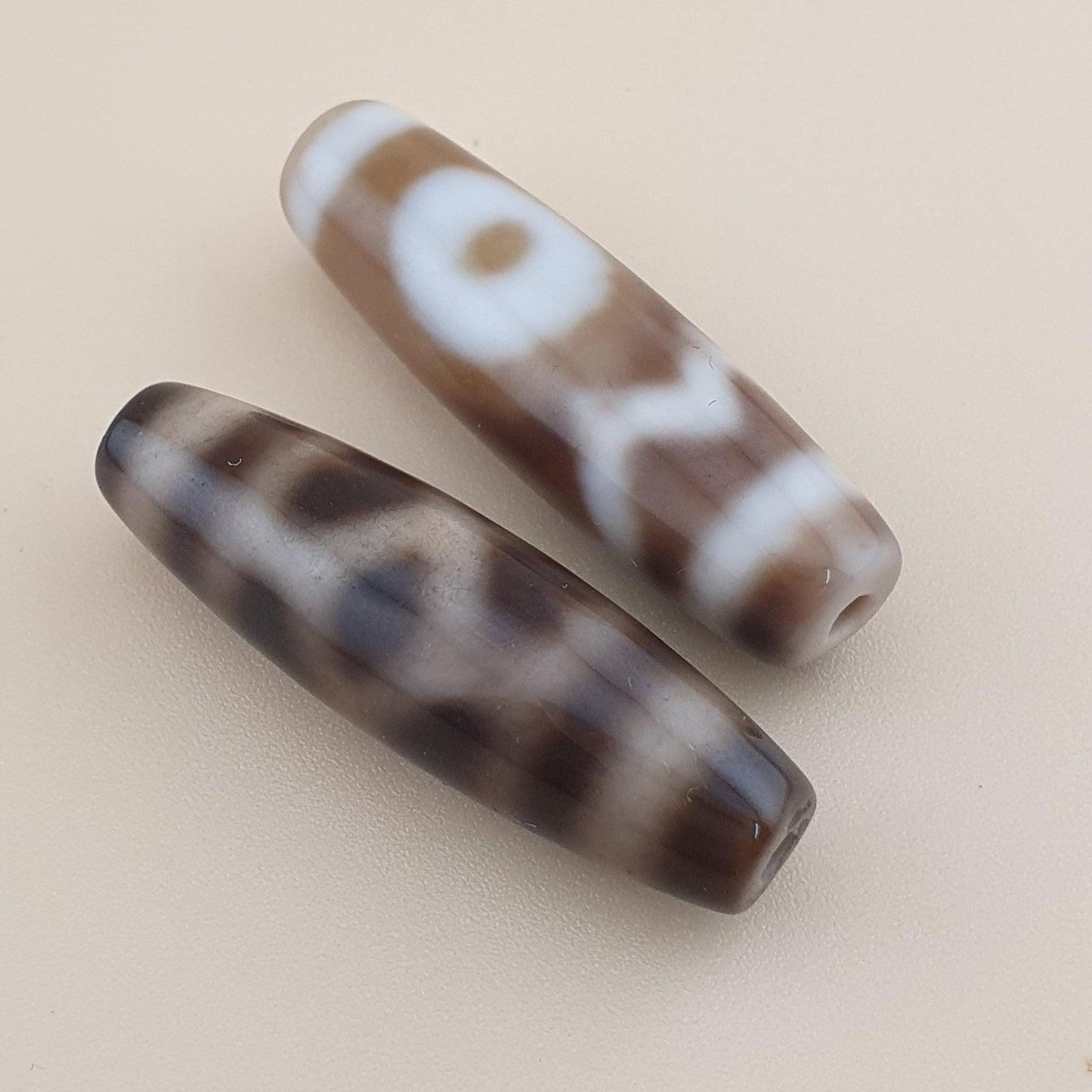 Vintage Earth & Sky and Chain link Pattern Himalayan Tibetan Agate Bead Amulet