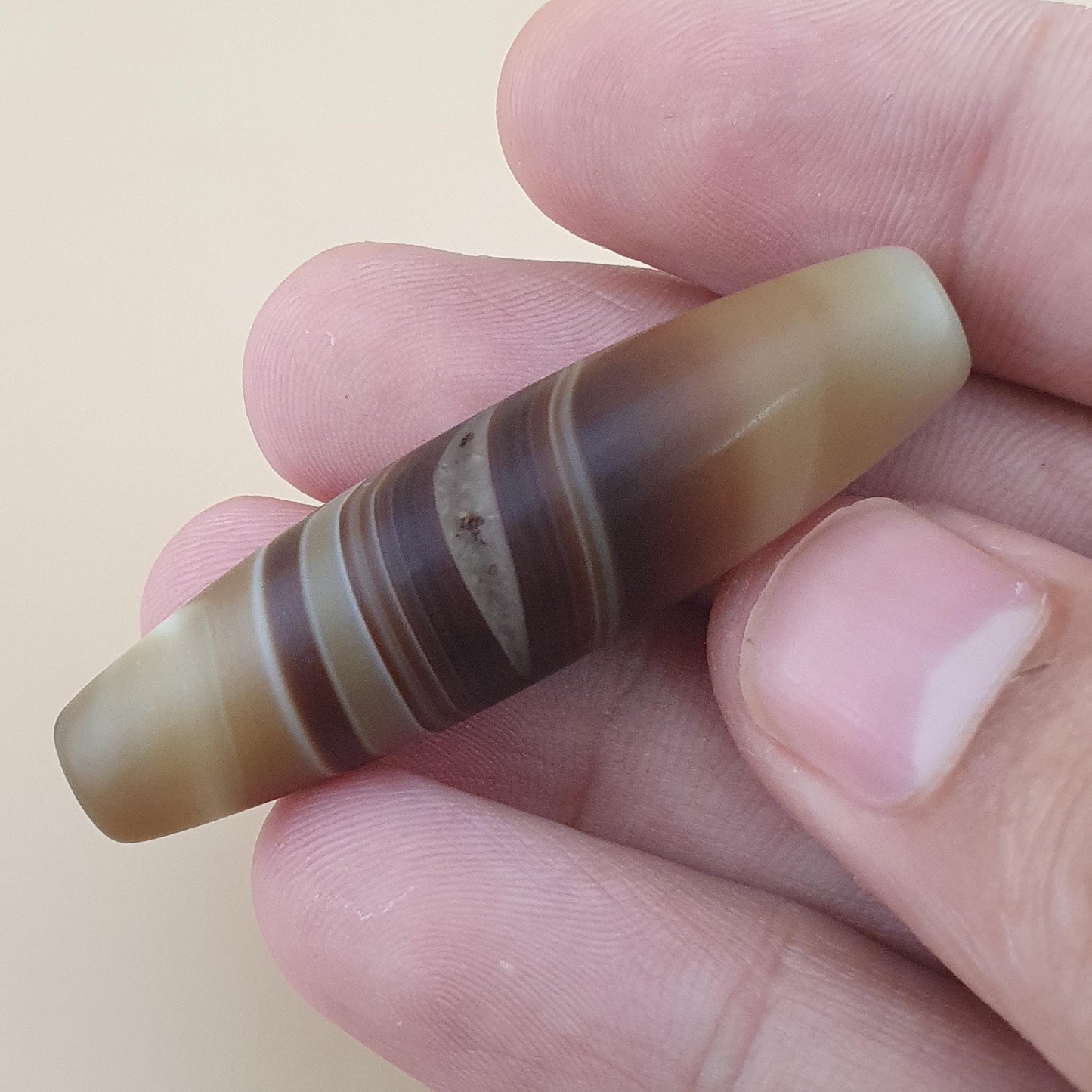 Vintage Middle Eastern Yemeni Suliemani Natural Eye Agate Bead Amulet